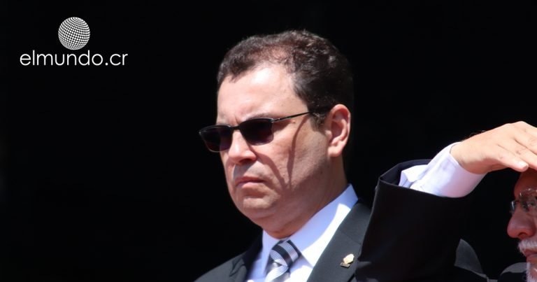 Benavides: Aquí se legisla a destiempo salvo que haya una especie de unanimidad