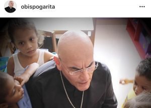 Monseñor Garita se convierte en el primer obispo tico con Instagram