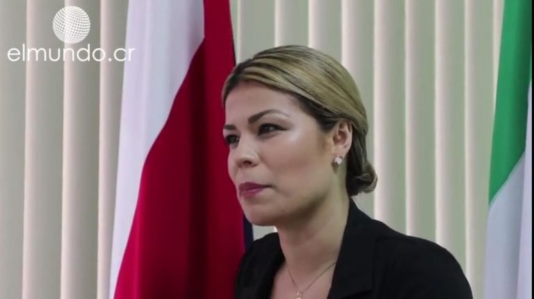 Diputada exige explicaciones sobre soda y archivo del MAG