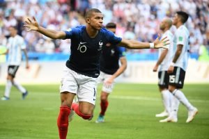 Con doblete de Mbappé, Francia elimina a la Argentina de Messi
