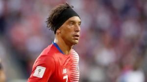 Bolaños a la prensa: “Ustedes están aquí, por los goles que hice en la eliminatoria”