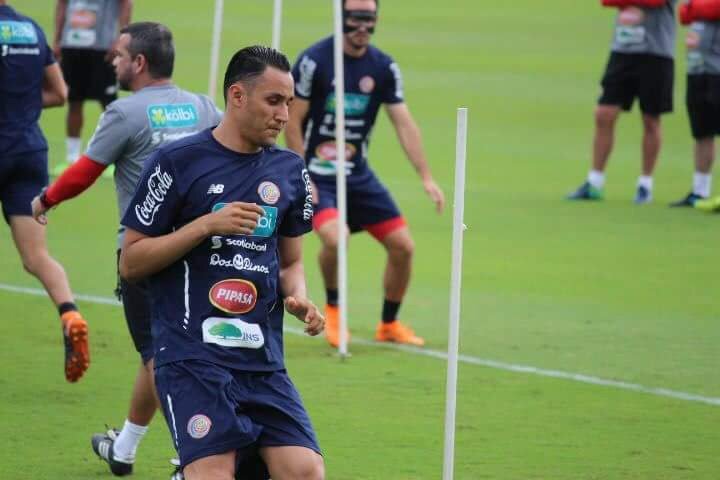 Navas quiere despedirse de los ticos jugando el domingo en el Nacional