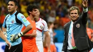 Keylor, Celso y Bryan amenazaron con perder partidos si nombraban a Pinto, dijo ex director de selecciones