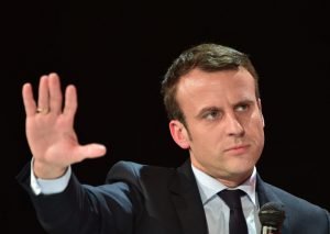 Macron suspende definitivamente para el 2019 subida del combustible