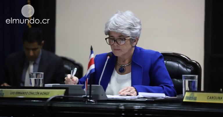 Hacienda comunicará el lunes la fecha para pagar aguinaldos