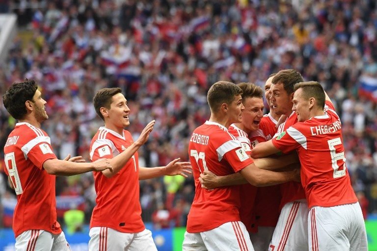 ¡Rusia gana por goleada en partido inaugural!