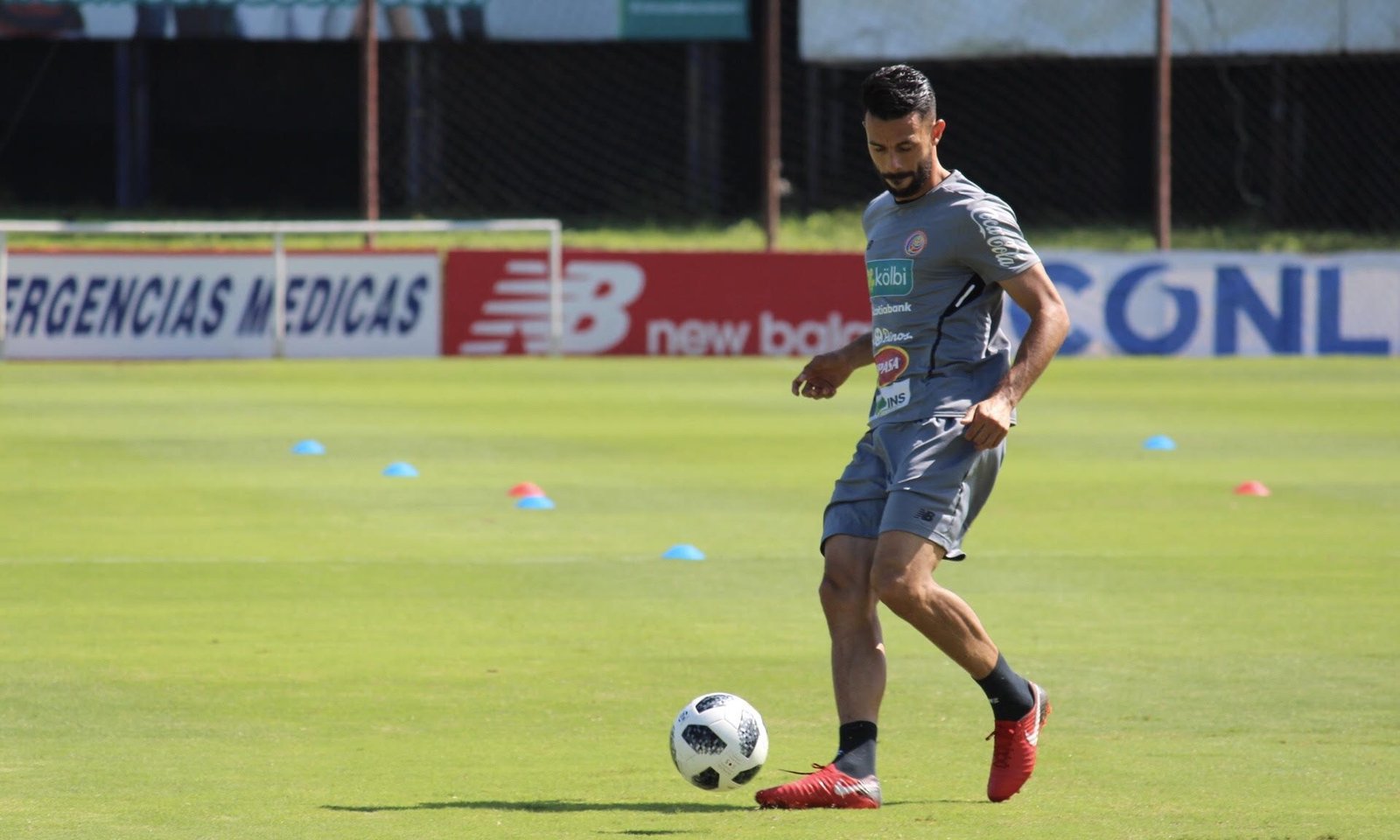 La Sele: Giancarlo “Pipo” González, el tico que juega de defensa en la  Serie A de Italia