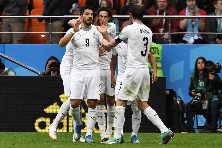 Uruguay gana 1-0 a un Egipto sin Salah en su arranque en el Mundial