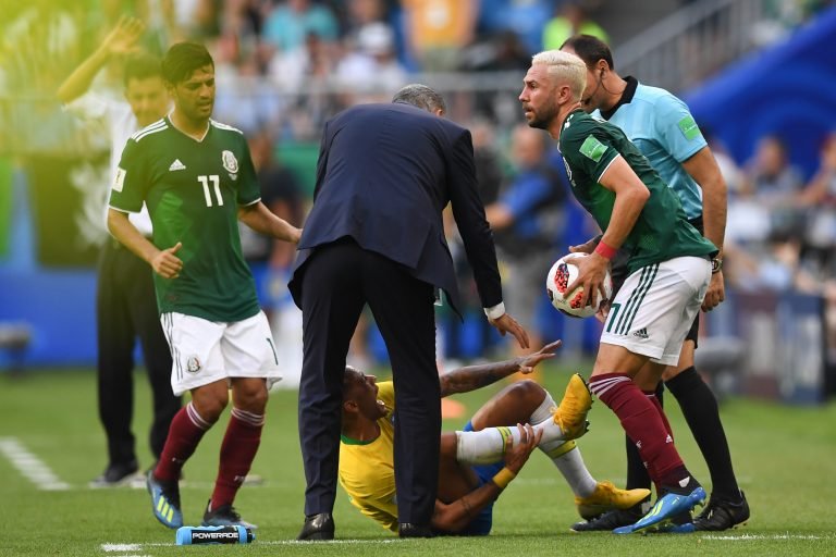 México quedó fuera y Neymar nuevamente en ridículo