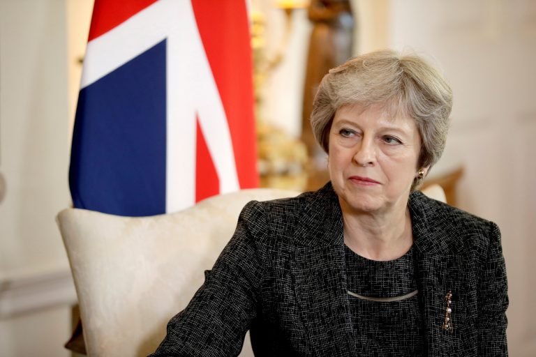 Theresa May toma las riendas de la negociación del Brexit