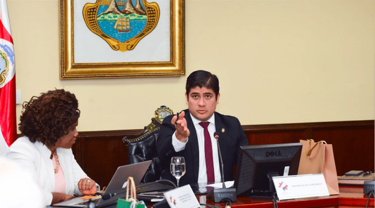 Unas 247.000 personas beneficiarias de programas sociales tendrán cuenta bancaria