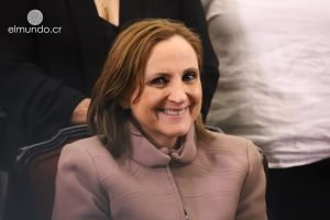 Zoila Volio rompe línea de bancada para apoyar reforma al reglamento del Congreso