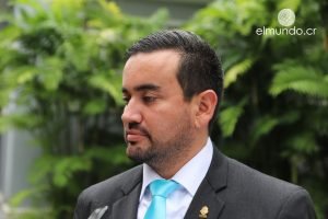 Buscan crear fideicomiso de ₡400 mil millones para rescate financiero de Pymes