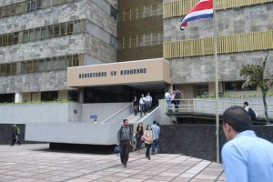 Constructora denuncia error judicial grave ante la Inspección Judicial