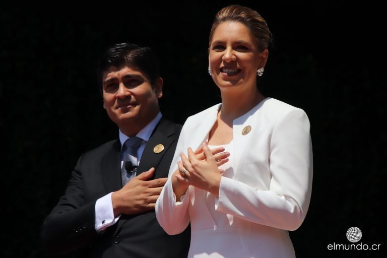 Claudia Dobles anuncia que aspirará a ser presidenta de Costa Rica