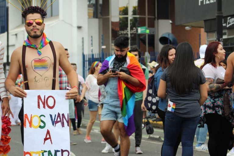 ¡La heterosexualidad es una ideología política!