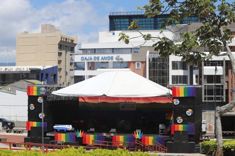 San José preparado para la Marcha de la Diversidad