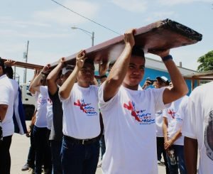 Costa Rica recibió los símbolos de la Jornada Mundial de la Juventud