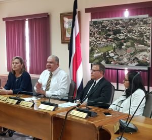 Escazú y Naranjo defienden eficiencia en ejecución de préstamos del IFAM