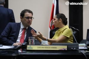 Benavides: Esta reforma evita el poder de voto ilimitado de un diputado contra un proyecto