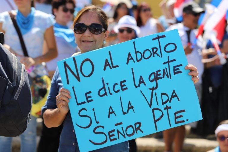 Convocan a “gran marcha por la vida” para manifestarse contra norma técnica