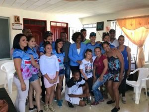 Niños costarricenses varados en Cali regresan al país