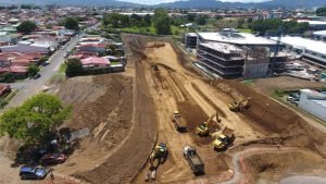 Arranca primera intersección a tres niveles que se construye en el país