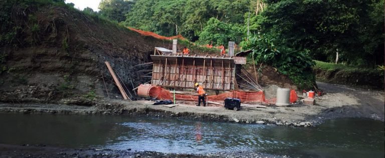 Nuevos puentes cambiarán por completo la vida en comunidad indígena de Alto Comte