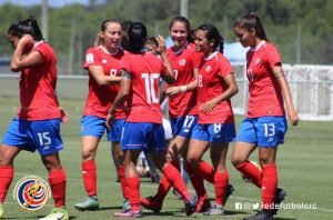 Seleccion femenina golea a El Salvador en inicio de eliminatoria de Uncaf