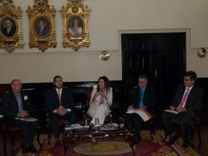 Buscan reactivar análisis de mejoras en propuestas que promuevan energías renovables