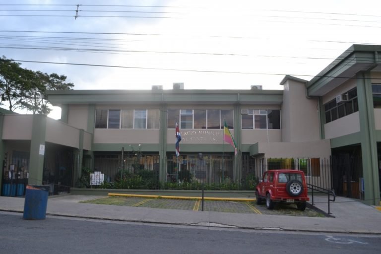 Apertura de matrícula para cursos de gestión empresarial en Santa Ana