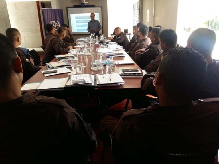 Policía de Fronteras se capacita para combatir la trata y el tráfico de personas