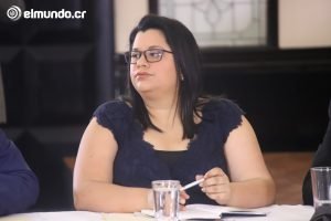 Diputados de Nueva República critican a Paola Vega por denunciar Obras del Espíritu Santo