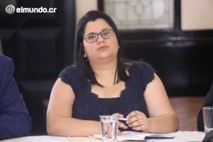 Paola Vega anuncia voto contra exoneración a Asociación Obras del Espíritu Santo