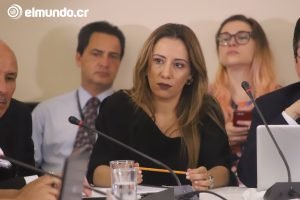 Karine Niño: No, no y no doña Epsy las denuncias no son por su color de piel o su género
