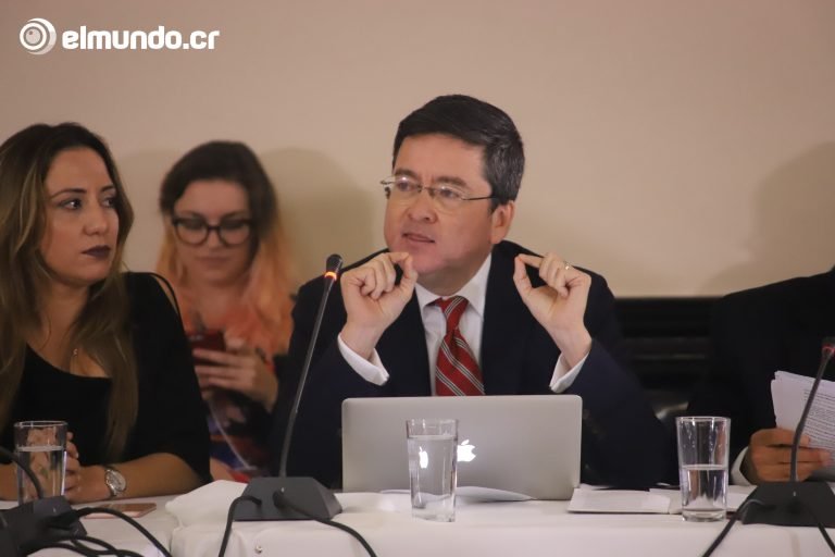 Pedro Muñoz: No perjudicaremos a los proveedores costarricenses de zonas francas
