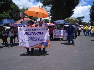 Manifestantes mantienen cerrado Pueblo Viejo en Nicoya
