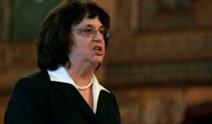 Fiscalía de NY cita a diócesis católicas por investigación sobre abuso sexual