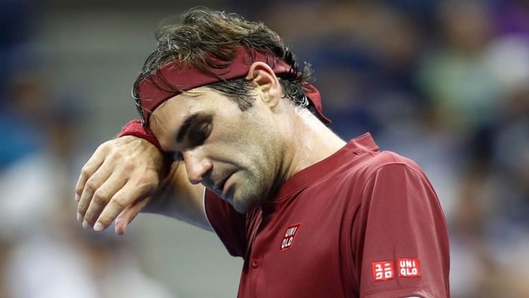 Roger Federer cae en 4ta ronda ante jugador fuera del Top 30