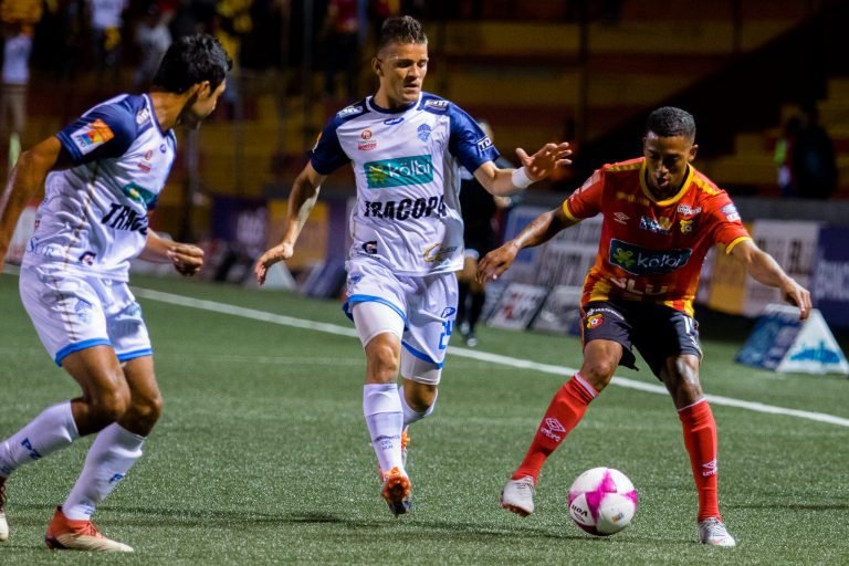 Pérez Zeledón agudiza la crisis del Herediano con victoria de 0-1 y le arrebata el cuarto puesto