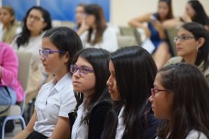 En razón del Día de la Niña: educación y mujer
