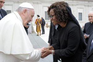 Epsy Campbell: Su Santidad el Papa Francisco envió bendiciones para Costa Rica
