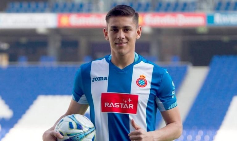 Óscar Duarte queda fuera de los amistosos ante Chile y Perú por lesión