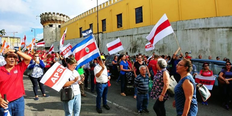 APSE y ANDE gestionarán nuevo acercamiento con el MEP