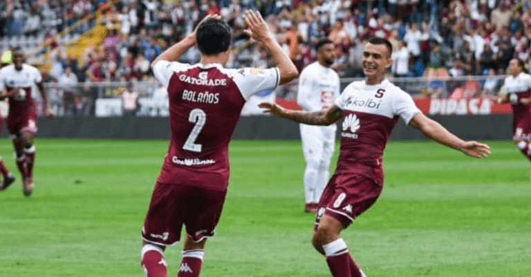 Saprissa golea 4-1 a Cartaginés y los deja sin opciones de clasificación