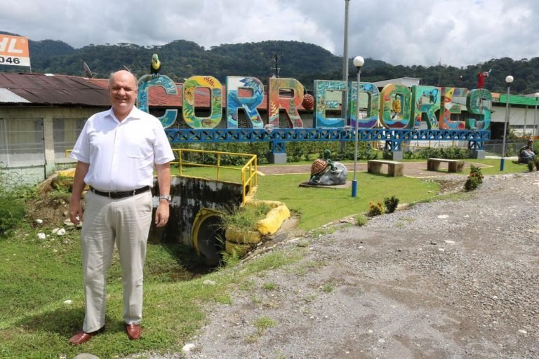 Rodolfo Piza: Pequeños grupos violentos y vociferantes no representan al pueblo