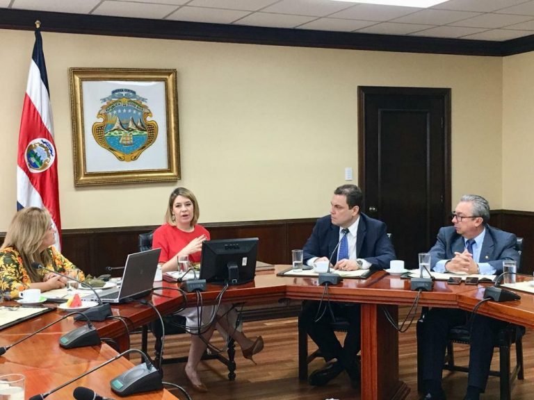 Carlos Ricardo Benavides: Apoyamos al 100% la gran obra del Tren Interurbano