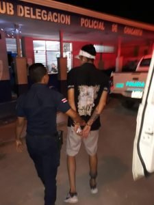 Policías de Puntarenas aprehenden a sujeto que acosaba a dos menores de edad