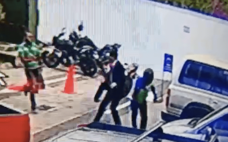 Video muestra valiente acción de guarda del BAC en Coronado