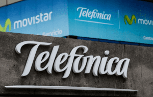 Telefónica pone a la venta activos en Centroamérica para reducir su deuda